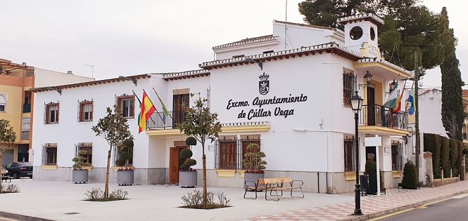 Fachada del Ayuntamiento de Cullar Vega (AYTO. CÚLLAR VEGA)