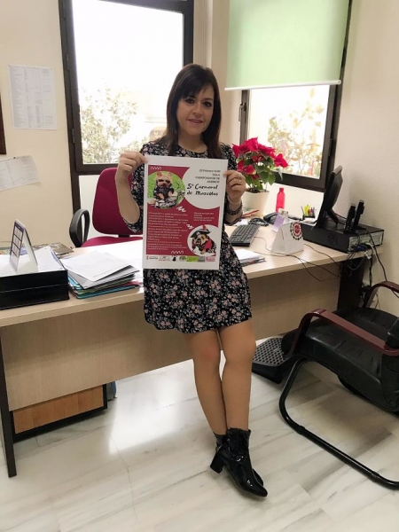 la concejala de Participación Ciudadana durante la presentación del Carnaval de Mascotas (AYTO.VEGAS DEL GENIL)