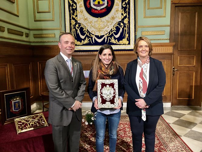 Entrega de las Tapas del Pregón Oficial (AYTO. MOTRIL) 