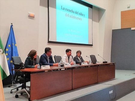 Mesa inaugural de las jornadas (HUSC)