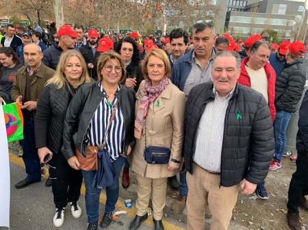 Miembros del equipo de gobierno del Ayuntamiento de Motril han acudido a la tractorada (AYTO. MOTRIL) Miembros del equipo de gobierno del Ayuntamiento de Motril han acudido a la tractorada (AYTO. MOTRIL)