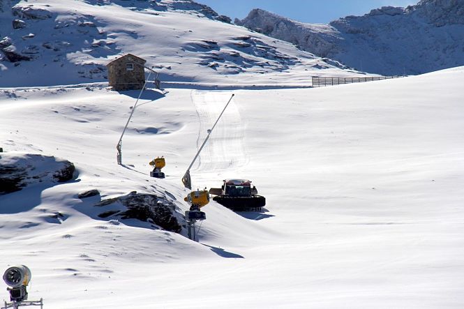 Estación de esquí de Sierra Nevada (CETURSA) 