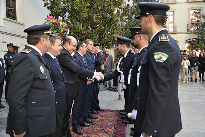 Toma de posesión de los nuevos Policias Locales (JAVIER ALGARRA)