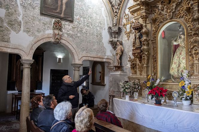 Visita a uno de los Arcos (AYTO. SANTA FE)
