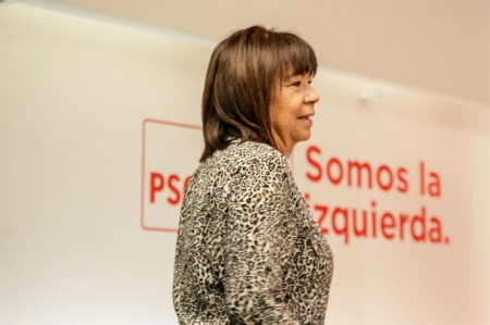 La presidenta del PSOE, Cristina Narbona, a su llegada a la rueda de prensa posterior a la reunión de la Comisión Ejecutiva Federal del PSOE (RICARDO RUBIO / EUROPA PRESS) 
