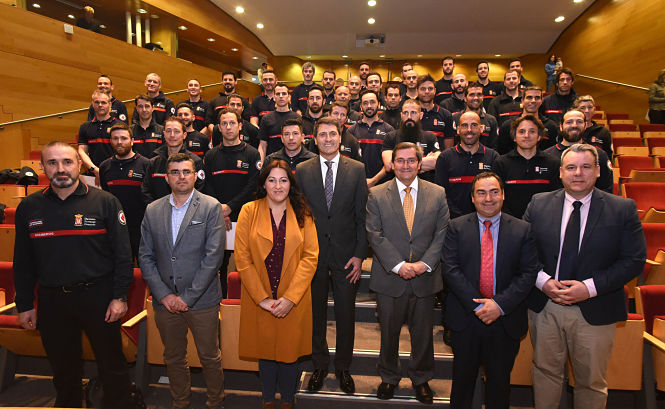Promoción de nuevos bomberos (R. MARTÍNEZ / DIPGRA)