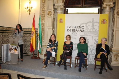 Mujeres cientificas que han contado sus experiencias (SUBDELEGACIÓN)