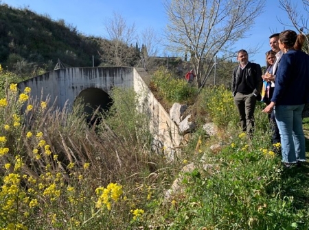 Miembros del PSOE en el cauce del Rio Beiro (PSOE) Miembros del PSOE en el cauce del Rio Beiro (PSOE)