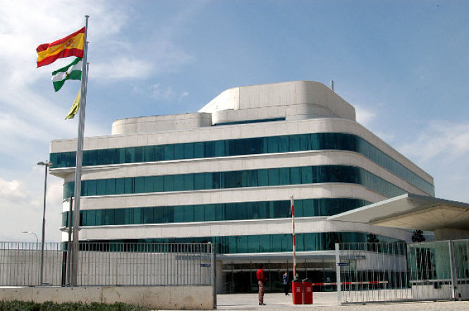 Fachada de la Diputación Provincial de Granada (DIPUTACIÓN) 