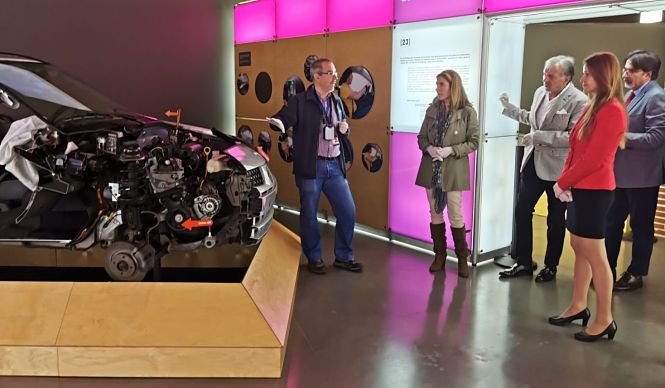 La consejera de Empleo, Rocio Blanco, en la visita al pabellón `Cultura de la Prevención` del Parque de las Ciencias de Granada (JUNTA)