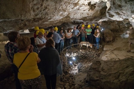 La Cueva de las Ventanas de Píñar, en la provincia de Granada (AYUNTAMIENTO DE PÍÑAR) 