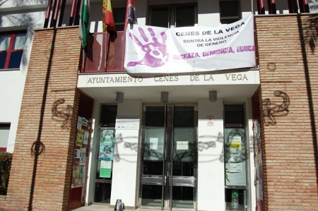 Fachada del Ayuntamiento de Cenes