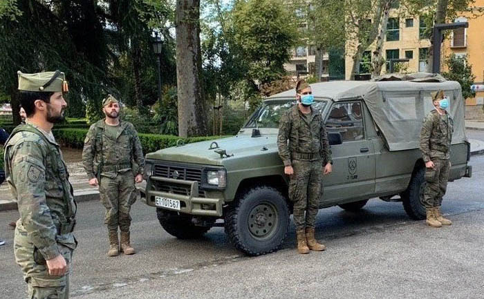 La legión en Granada el pasado domingo (AYUNTAMIENTO DE GRANADA) 