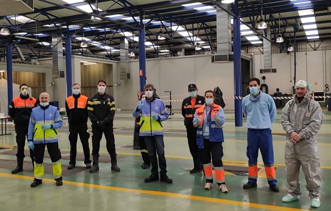 Protección Civil colabora en los test rápidos de la ITV (AYTO. ALBOLOTE) 