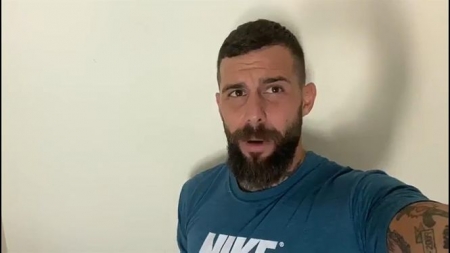 Captura de pantalla de un vídeo pidiendo ayuda de uno de los enfermeros atrapados en Laos por la crisis del coronavirus (EUROPA PRESS) 