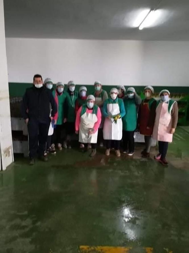 Mujeres que han realizado las mascarillas (AYTO. MONTEFRÍO) 