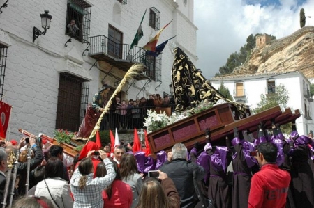 Procesión del Viernes Santo en Montefrío (AYTO. MONTEFRÍO) 