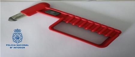Herramienta intervenida al presunto ladrón (POLICÍA NACIONAL) 