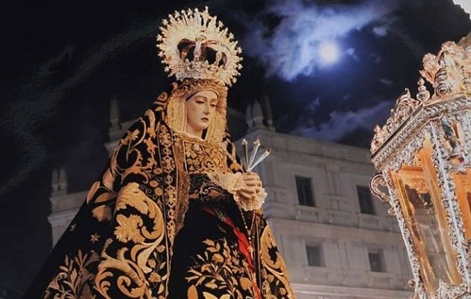 Virgen de la Soledad (ARZOBISPADO) 