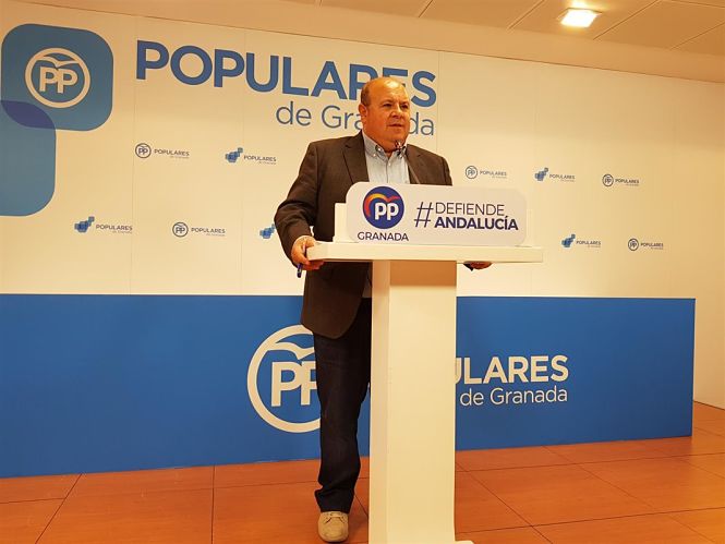 El senador del PP, José Robles (PP) 