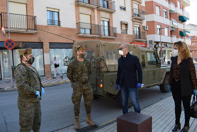 El Alcalde de Albolote ha recibido a la Legión (AYTO. ALBOLOTE) 