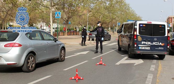 Control de tráfico de la Policía Nacional (POLICÍA NACIONAL) 