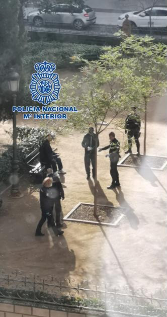 Imagen de la intervención policial (POLICÍA NACIONAL) 