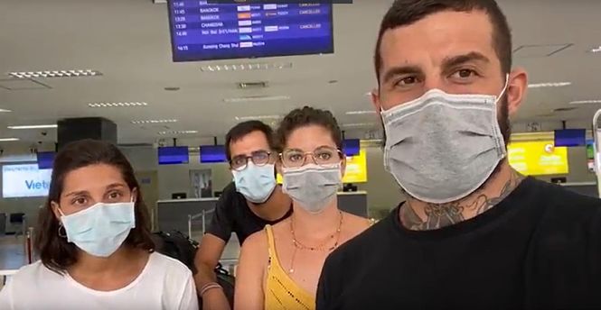 Fragmento del vídeo de enfermeros de Granada atrapados en Laos en crisis del coronavirus (EUROPA PRESS)