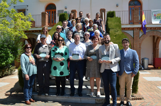 Galardonados del año pasado (IU HUÉTOR VEGA) 