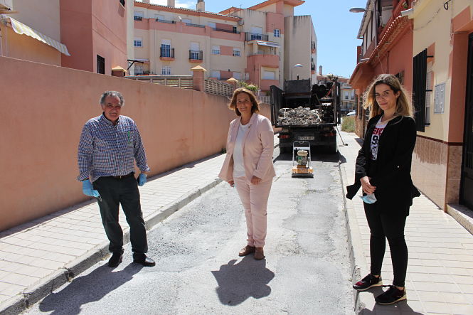 La alcaldesa de Motril ha visitado las obras (AYTO. MOTRIL) 