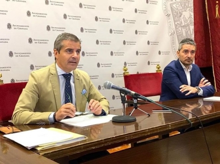 Los portavoces del equipo de gobierno local de Granada, César Díaz y Manuel Olivares (AYUNTAMIENTO) 
