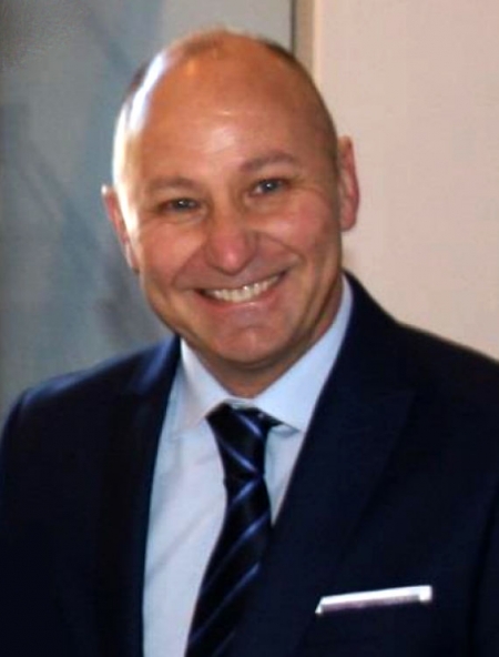 Imagen del ganador del premio (ALHAMA COMUNICACIÓN) 