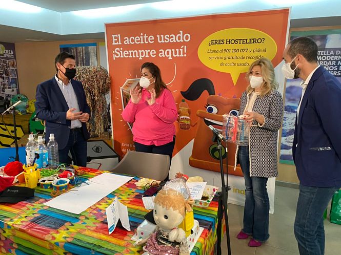 Granada ha celebrado el Día Mundial del Reciclaje (AYTO. GRANADA) 