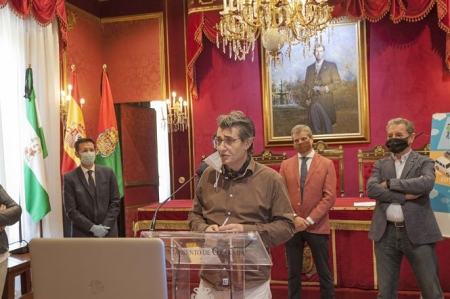 Antonio Cambril ha comparecido ante los medios (PODEMOS-IU) Antonio Cambril ha comparecido ante los medios (PODEMOS-IU)