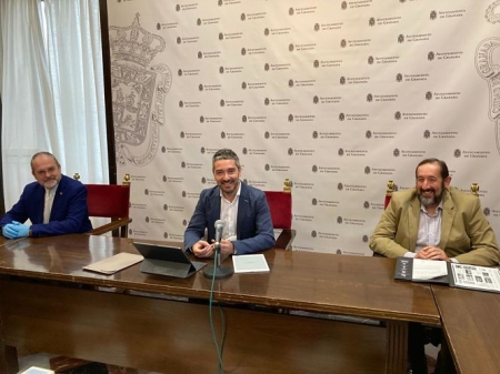 El edil de Turismo, Manuel Olivares, en rueda de prensa (AYTO. GRANADA) El edil de Turismo, Manuel Olivares, en rueda de prensa (AYTO. GRANADA)