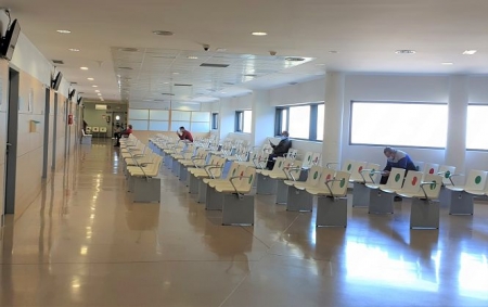 Sala de Espera del Hospital Clínico San Cecilio (HUSC)