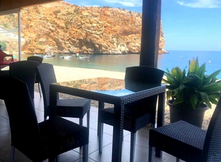 Chiringuito en la Playa de Calahonda (ASOCIACIÓN DE CHIRINGUITOS) Chiringuito en la Playa de Calahonda (ASOCIACIÓN DE CHIRINGUITOS)