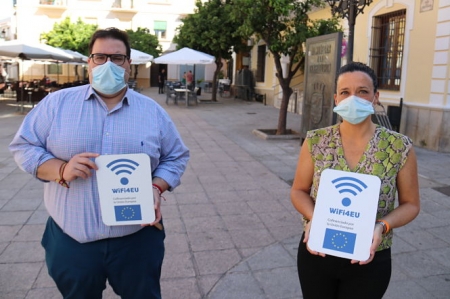 Presentación de los puntos wifi gratuitos (AYTO. ALMUÑÉCAR) Presentación de los puntos wifi gratuitos (AYTO. ALMUÑÉCAR)