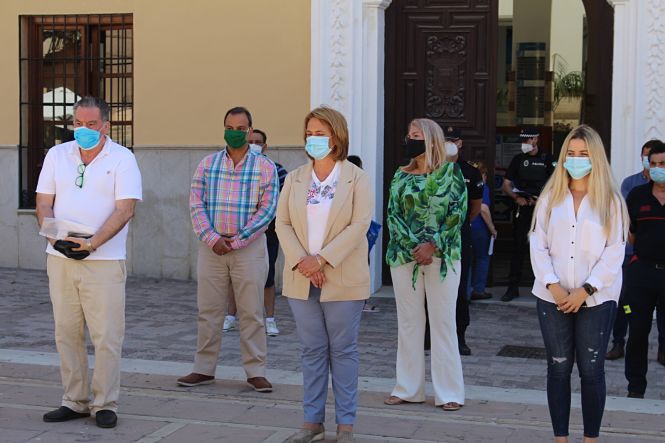 Minuto de Silencio en Motril (AYTO. MOTRIL) 