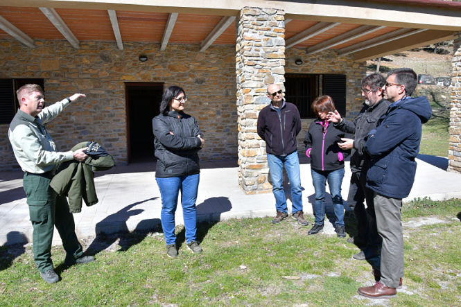 La Delegada de Medio Ambiente, María José Martín ha visitado el espacio natural de La Alfaguara (JUNTA)