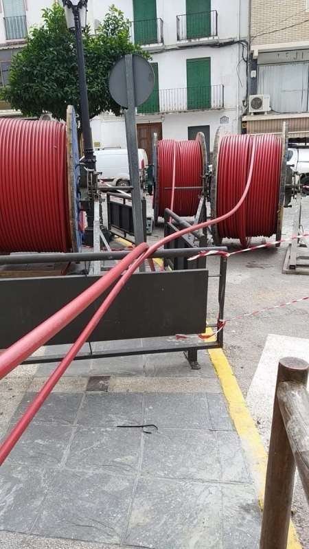 Trabajos de Endesa en Montefrío (ENDESA)