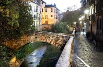 Imagen del Río Darro (GRANADATUR) 