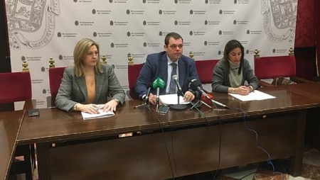 Grupo Municipal de Vox en el Ayuntamiento de Granada (VOX) Grupo Municipal de Vox en el Ayuntamiento de Granada (VOX)