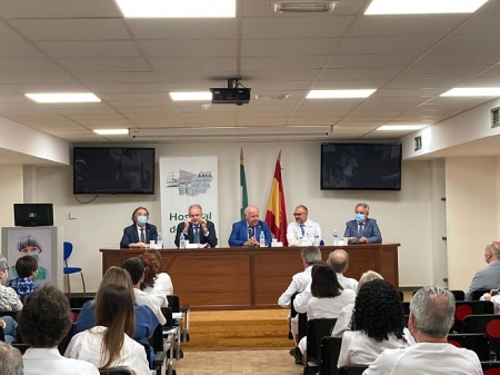 Rueda de prensa de Jesús Aguirre en el Hospital de Motril (JUNTA) 