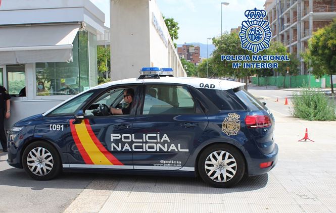 Vehículo de la Policía Nacional (POLICÍA NACIONAL) 