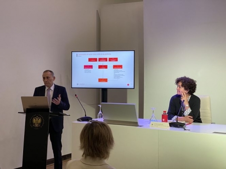 Imagen de la presentación del informe (UGR)