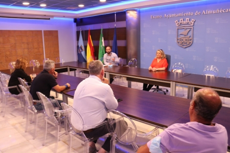 Reunión con la asociación de Chiringuitos (AYTO. ALMUÑÉCAR)