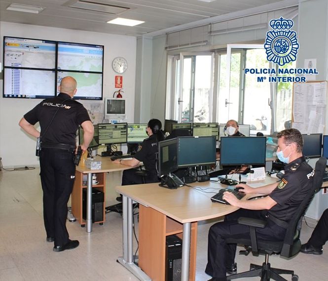 Sala del Cimacc 091 de Granada (POLICÍA NACIONAL) 