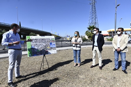 Marifrán Carazo ha visitado las obras de la Ronda Sur (JUNTA) Marifrán Carazo ha visitado las obras de la Ronda Sur (JUNTA)