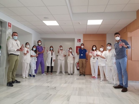 Sanitarios con la edición especial de la botella de Aguas de Lanjarón (AGUAS LANJARÓN)